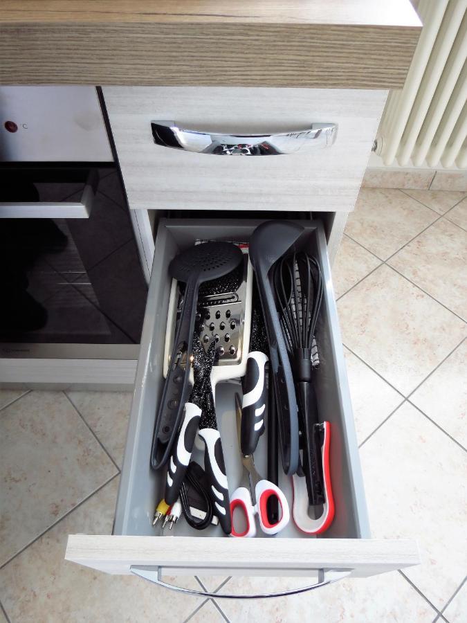 Lo Gnomo Sotto Al Glicine Apartment Chatillon Bagian luar foto